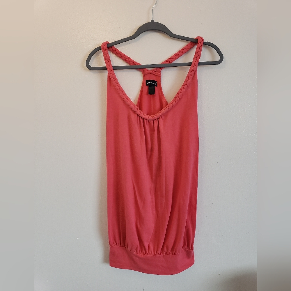 Pink tank top